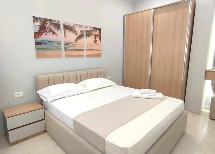 Gasthuis Bp Golem (Tirana)